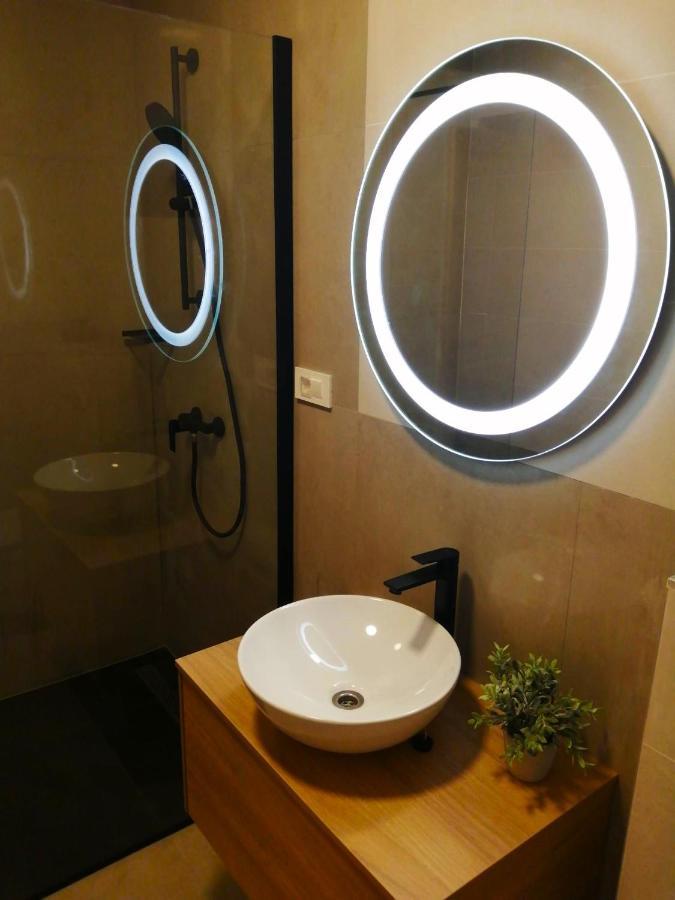 Apartments Dalmatian Stone House Turanj Luaran gambar